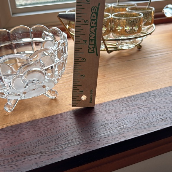 Vintage etched flower crystal bowl - Picture 3 of 6